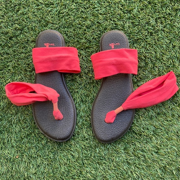 Sanuk Shoes - Sanuk Sandals